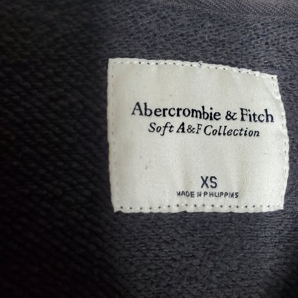 A&F Soft Gray Terry Split Neck Cropped Pullover Hooded Sweatshirt - Picture 7 of 8